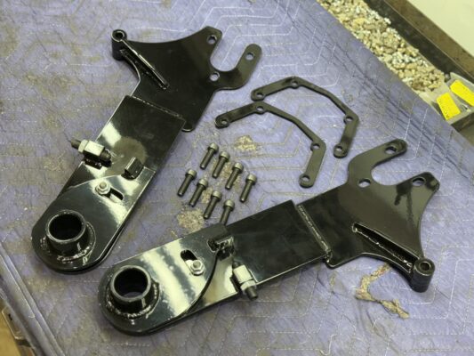 Split Bus Adjustable Spring Plates w/ Shock Mounts